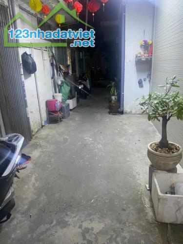 Lưu Hữu Phước 35m2  P 15 Q 8 Full Nội Thất -Sổ Hồng Hoàn Công - 4