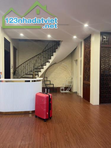 Khương Đình – Lô góc – TT Thanh Xuân 123m2x4 Tầng giá 23.5 tỷ.