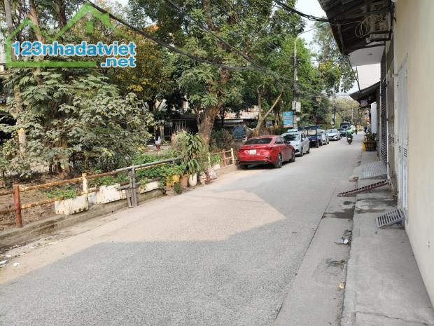 LÔ GÓC 75m² - OTO ĐỖ CỬA - GẦN PHỐ GIÁ ĐẦU TƯ -  CHỈ 8 Tỷ. Lh 0876196866 - 1
