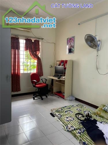 Bán Nhà 107m2, 3 Tầng, HXH Đ. Lý Thường Kiệt, Phường 4, Gò Vấp, chỉ 7.65  tỷ