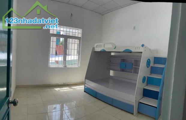 Cc cần bán nhà 3 tầng kiệt Nguyễn Trường Tộ, TT HẢI CHÂU, giá sập sàn chỉ nhỉnh 5 tỷ. - 2