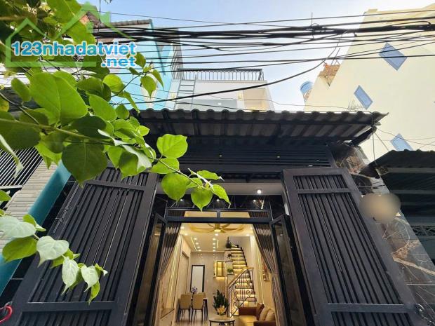 Bán nhà hẻm 3m sát hẻm xe hơi đường Quang Trung, P.11, 3,4 x 14, 3PN giá 4.5 tỷ tl
