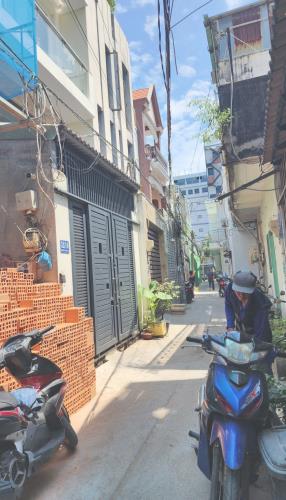 Nhà 2 tầng - DT: 60M2 - 3 Ngủ - 2WC - D. tiền 10 triệu/th - H. Mai Văn Vĩnh Q7 - 6.1tỷ - 3