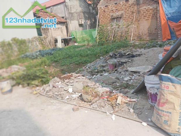 Bán đất Thọ An 45 m2 mặt tiền 4m giá 2.15 tỷ ô tô đỗ cửa - 1