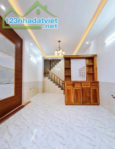 NHÀ TRỆT LẦU - GẦN TRƯỜNG CAO ĐẲNG Y TẾ, ĐẠI HỌC KỸ THUẬT & SIÊU THỊ LOTTE - 1