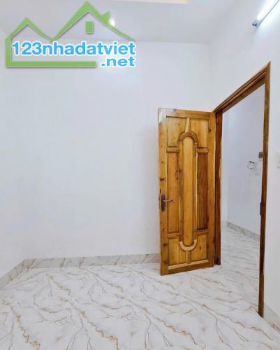 NHÀ TRỆT LẦU - GẦN TRƯỜNG CAO ĐẲNG Y TẾ, ĐẠI HỌC KỸ THUẬT & SIÊU THỊ LOTTE - 4