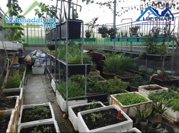 Bán nhà 3 lầu mái năng lượng mặt trời 172m2 giá 7,6 tỷ - 5