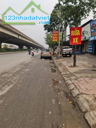 Cho thuê nhà 1 tầng mặt phố Nguyễn Xiển, Thanh Xuân 88m2 mt 4m - 1