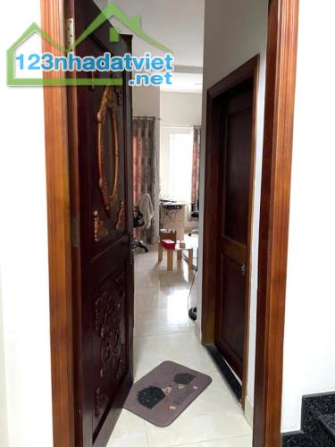 Rè nhất khu vực, KHU DÂN CƯ CAO CẤP, SÁT Nguyển Duy Trinh, dtsd 229m2, ở ngay, chỉ 6ty hơn - 4