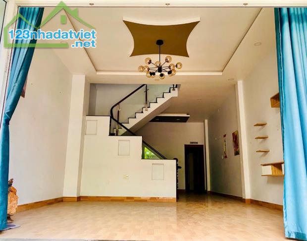 Bán Nhà 3 tầng, HXH 10m TX25 Quận 12, 5x16m, 4PN giá tốt nhỉnh 5Tỷ - 1