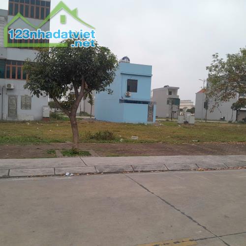 Bán đất Khu đô thị Thái Hà – P.Hiệp Sơn-TX Kinh Môn - Hải Dương : Mr Phương 097.182.2204