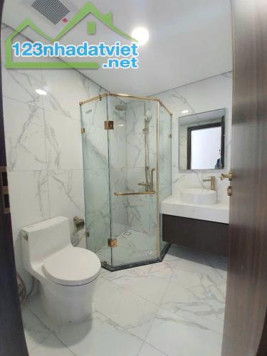 Bán CHUNG CƯ SUNSHINE CITY SAIGON 68m2, GIÁP PHÚ MỸ HƯNG, Đường Phú Thuận, Quận 7. - 1