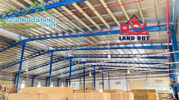 nhà xưởng sẵn, cho thuê lâu dài thu hút nhiều ngành nghề ưu tiên hàng sạch sẽ
