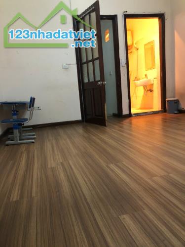 Chính chủ cho thuê nhà 4 tầng 1 tum tại ngõ 546 đườngTrần Cung, Bắc Từ Liêm, Hà Nội - 4
