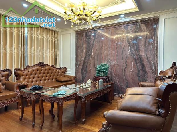 LIỀN KỀ HDMON MỸ ĐÌNH NỘI THẤT SANG TRỌNG ĐẲNG CẤP - THANG MÁY - Ô TÔ TRÁNH. - 5