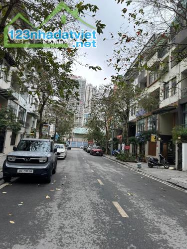 LIỀN KỀ HDMON MỸ ĐÌNH NỘI THẤT SANG TRỌNG ĐẲNG CẤP - THANG MÁY - Ô TÔ TRÁNH. - 4
