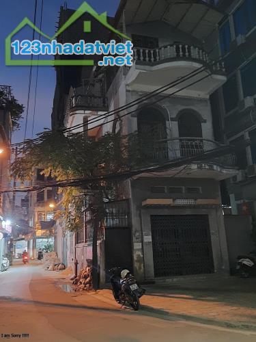 Bán nhà Xuân Đỉnh - Tây Hồ: Dân xây, 2 thoáng, vỉa hè, ngõ thông, kinh doanh, nở hậu.