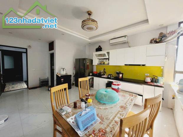 Bán nhà ngõ 6 Mạc Thái Tổ, Cầu Giấy, 78m2, ô tô, thang máy, 7 tầng, kinh doanh, 28 tỷ - 2