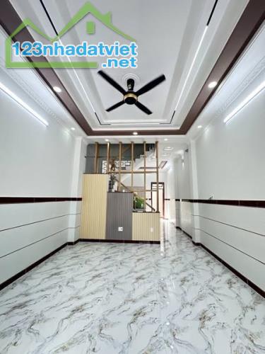 Bán nhà  đường TÂN HÒA ĐÔNG - Bình Tân, HXH THÔNG - 64M2 - 4 TẦNG - 6 tỷ