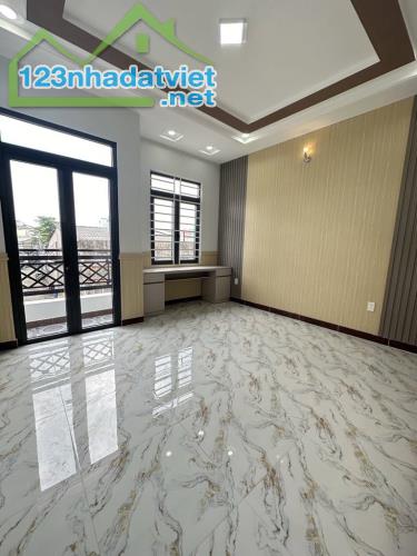 Bán nhà  đường TÂN HÒA ĐÔNG - Bình Tân, HXH THÔNG - 64M2 - 4 TẦNG - 6 tỷ - 3