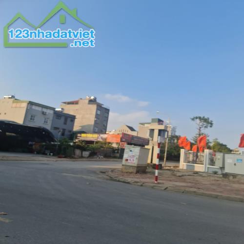 Bán đất Đa Tốn, Gia Lâm, Hà Nội. 71m2 đường ô tô lớn. 5 tỷ x. Lh 0989894845 - 2
