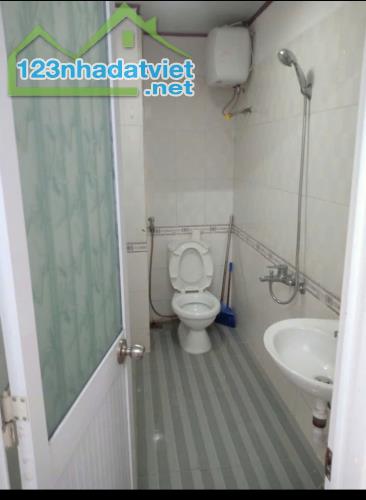 + Trường Chinh giáp lê trọng tấn, Nhà C4 kinh doanh, hạ chào tiếp 100 triệu, còn 2,98 tỷ. - 3