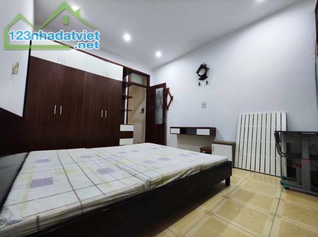 CHO THUÊ NHÀ NGUYÊN CĂN PHỐ NGỌC KHÁNH, BA ĐÌNH, 32M2, 4 TẦNG, NHÀ ĐẸP FULL ĐỒ, GẦN PHỐ - 2