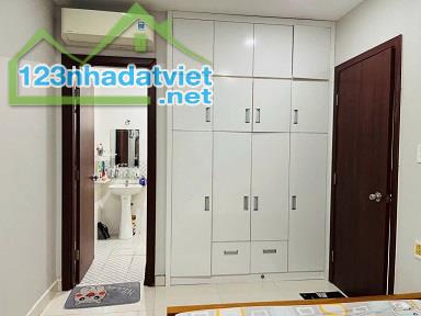 Chính chủ bán căn hộ 8X Rainbow ngay Ngã tư 4 xã, gần Đầm Sen  - 3PN giá chỉ 2 tỷ 450 - 3
