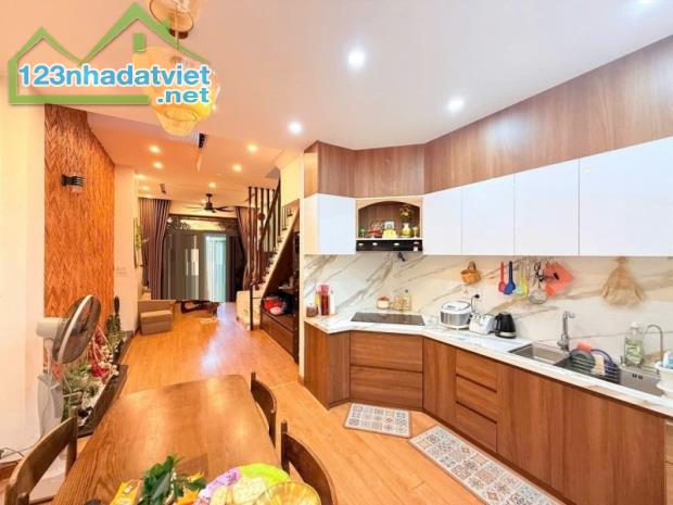 ► Nhà Mặt Tiền An Hải 14, 3 tầng còn mới đẹp, 5 tỷ