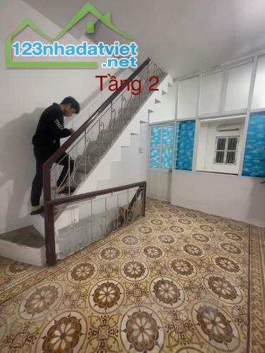 Cho thuê nhà ngõ phố Tôn Đức Thắng Đống Đa 22m x 4 tầng, giá 8tr/tháng - 3