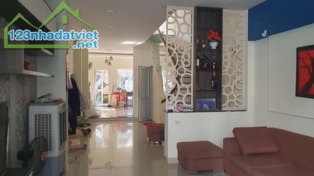 NHÀ 5 TẦNG PHỐ ÂU CƠ – Ô TÔ TRÁNH – LÔ GÓC 115M – 17 TỶ - 2