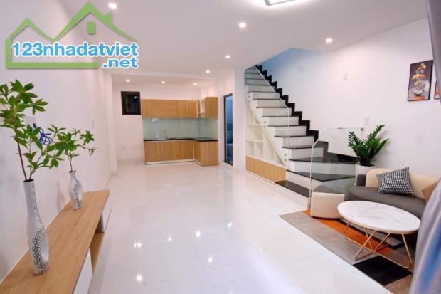 # Nhà K Hoàng Diệu 36m2, kiệt thẳng 1 rẽ, 2 tầng, xinh xắn sạch đẹp ở ngay, 2.4 tỷ - 4