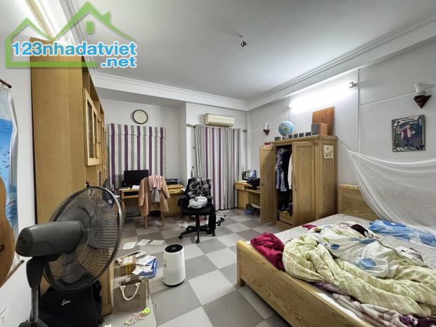 Phân lô Xuân Thủy, 10m ra Ô tô, nhà đẹp ở sướng,dt 53m 4 tầng 4.2m, Giá 13.6 tỷ 0796193699 - 1