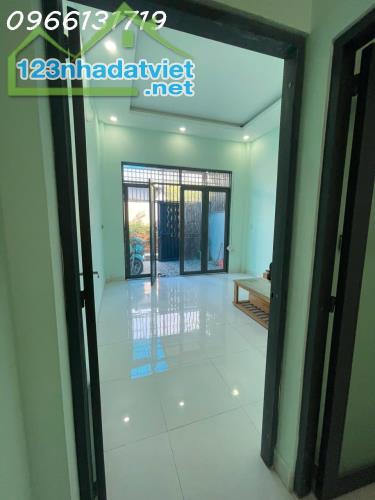 Bán nhà đường Tân Thới Nhất 02, Tân Thới Nhất, Quận12, 57m2, nhỉnh 3 tỷ. - 3