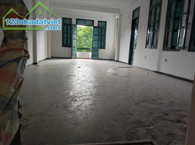 NHÀ NGÕ 106 HOÀNG QUỐC VIỆT CẦU GIẤY, VỊ TRÍ ĐẸP LÔ GÓC Ô TÔ KINH DOANH, DT 83M2 GIÁ 32 TỶ