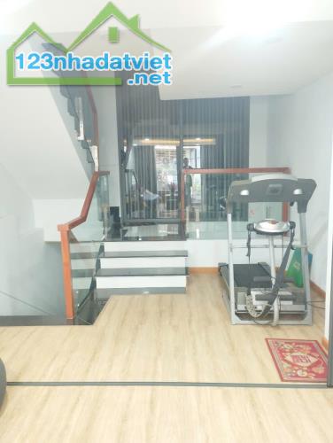 Hiếm HXH Bầu Cát - Âu Cơ - 60m2 - 5 tầng mới - dòng tiền tốt - 1