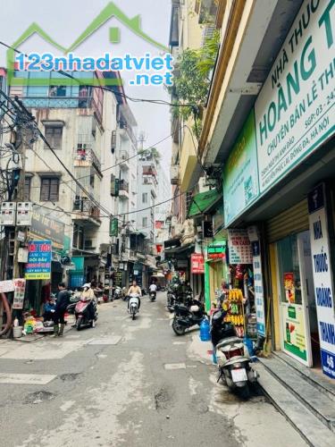LÔ GÓC - NGUYỄN PHÚC LAI -ĐỐNG ĐA - NỞ HẬU ĐẸP - Ô TÔ TRÁNH - 20 TỶ