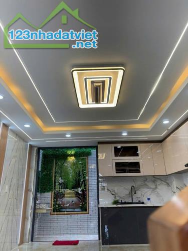 Nhà mới 5 tầng (4.5x18) MT Tân Chánh Hiệp 25, Quận 12 giá rẻ (giao Huỳnh Thị Hai) - 1