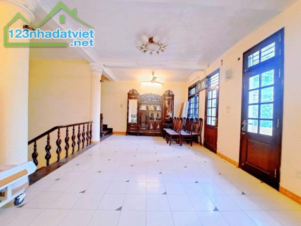 MẶT PHỐ HOÀNG HOA THÁM - 68M2 x 4T - 42 TỶ - VỈA HÈ - ĐƯỜNG Ô TÔ TRÁNH - KD ĐỈNH CAO