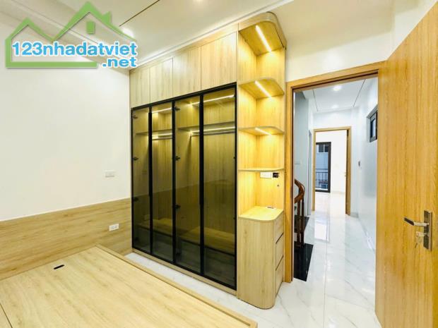 Chủ vỡ nợ, cần bán nhanh- 46m2- Lô góc 3 mặt thoáng- Giá rẻ nhất khu vực - 3
