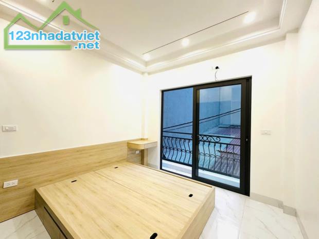 Chủ vỡ nợ, cần bán nhanh- 46m2- Lô góc 3 mặt thoáng- Giá rẻ nhất khu vực - 4