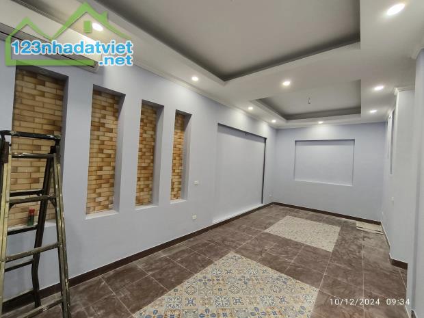BÁN MẶT PHỐ ĐƯỜNG BƯỞI – KINH DOANH ĐỈNH – VỈA HÈ – 8.2m MT – 5T – 72m2 – 23.4 TỶ - 2