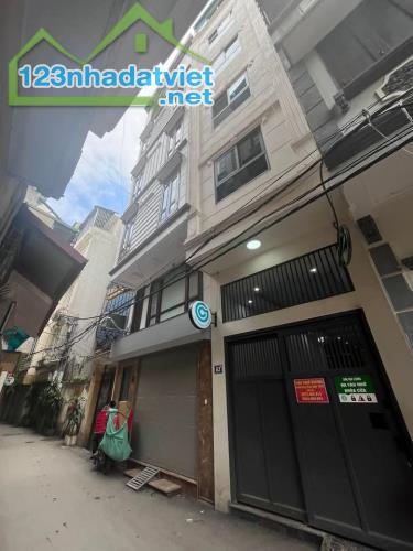 Bán toà CCMN Ngõ Lan Bá. Đống Đa DT 110m x 8T. Giá 22.88 tỷ