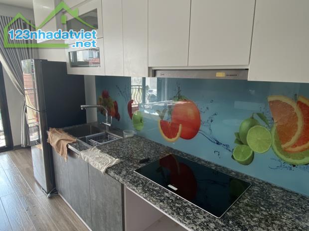 Cho thuê Căn hộ Apartment Full đồ cao cấp tại Ngõ 193 Trích Sài, Bưởi, Tây Hồ. Chỉ 6.5tr - 4