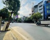 Bán Nhà Số 37 Phố Giang Văn Minh Vỉa Hè Ô Tô Kinh Diện Tích 96 m Giá 34.4 Tỷ