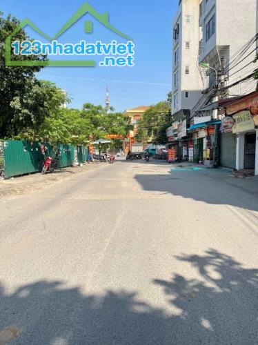Bán nhà mặt phố Phùng Khoang 105m2 ô tô tải tránh, 8 tầng thang máy, dòng tiền 100tr/th