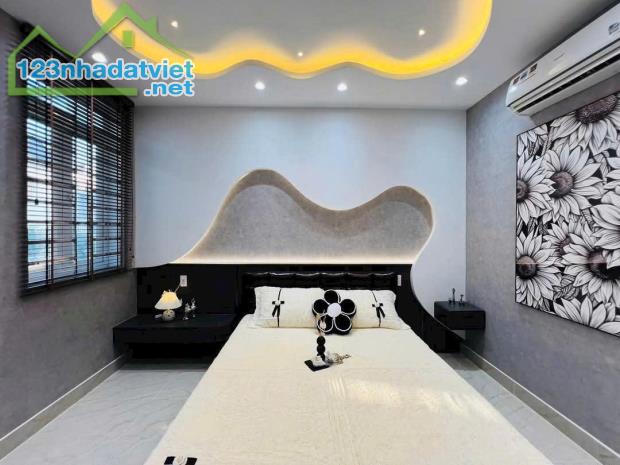 Nhà Phạm Văn Chiêu, P.14, GV. Trệt 4 lầu, full nội thất - Giá: 9,9ty TL - 5