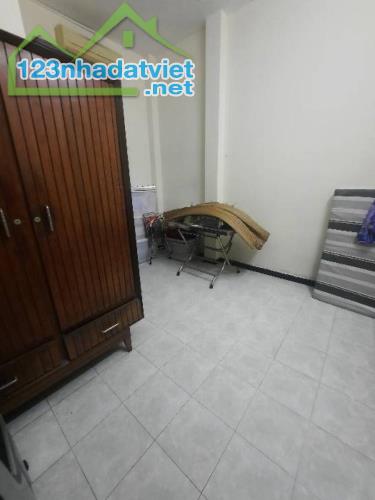 Rẻ! Nhà vuông 2 tầng HXT, 122m² – sát Emart Phan Huy Ích QV - 2