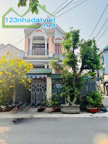 BIỆT THỰ MẶT TIỀN 4 TẦNG-8.5MX26M (DTCN 220M2)-LÔ GÓC-NGUYỄN ẢNH THỦ P. HIỆP THÀNH Q12.