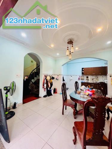 BIỆT THỰ MẶT TIỀN 4 TẦNG-8.5MX26M (DTCN 220M2)-LÔ GÓC-NGUYỄN ẢNH THỦ P. HIỆP THÀNH Q12. - 4